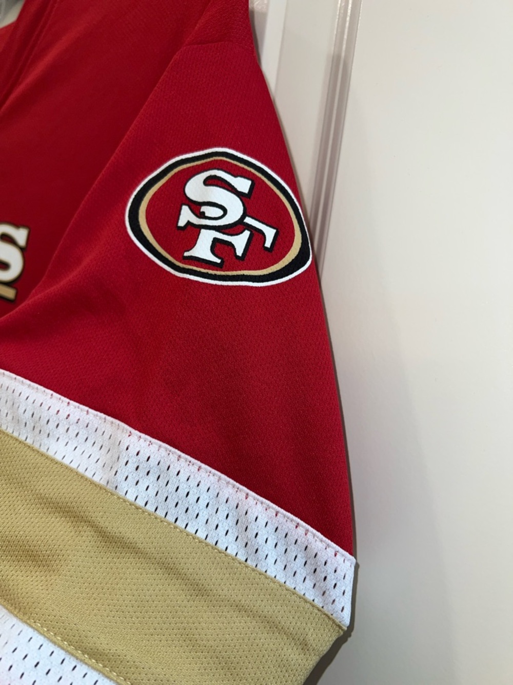 NFL San Fransisco 49ERS #10 Football Jersey - Picture 3 of 7